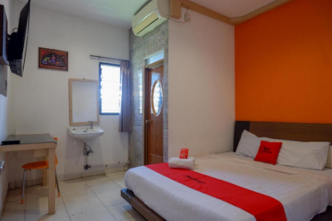 Oyo 1251 Residence 8 Semarang Dış mekan fotoğraf