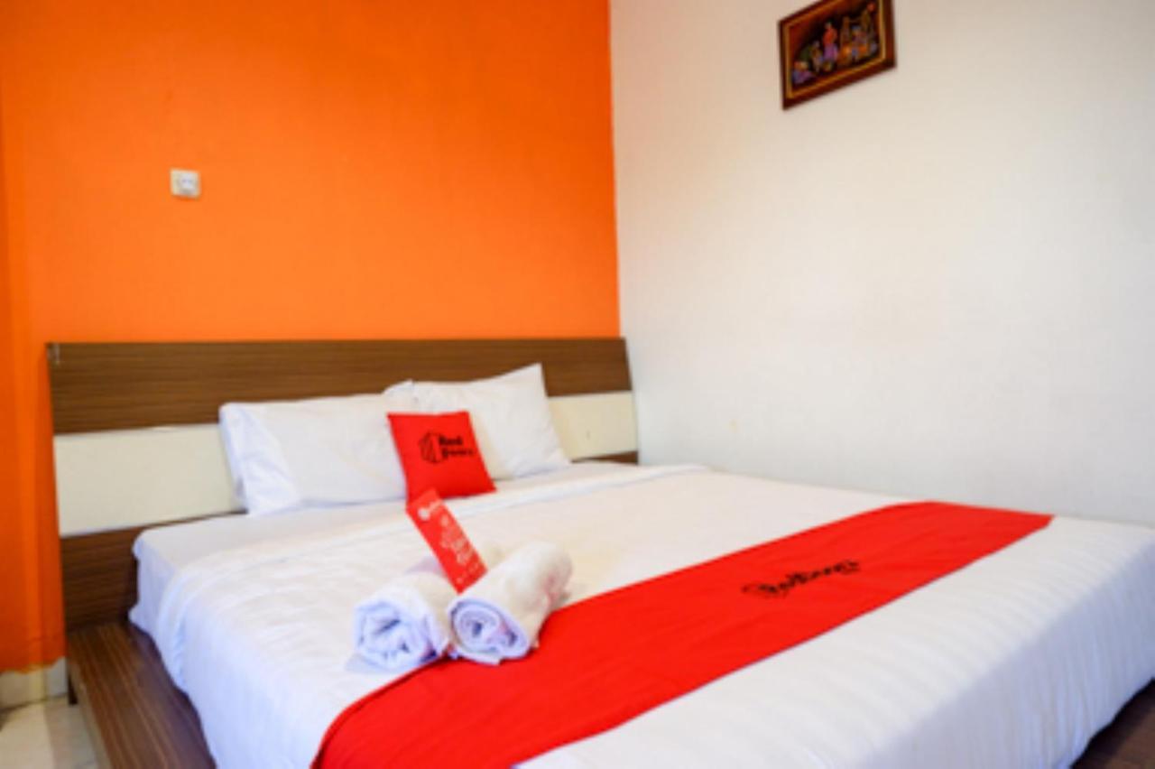 Oyo 1251 Residence 8 Semarang Dış mekan fotoğraf