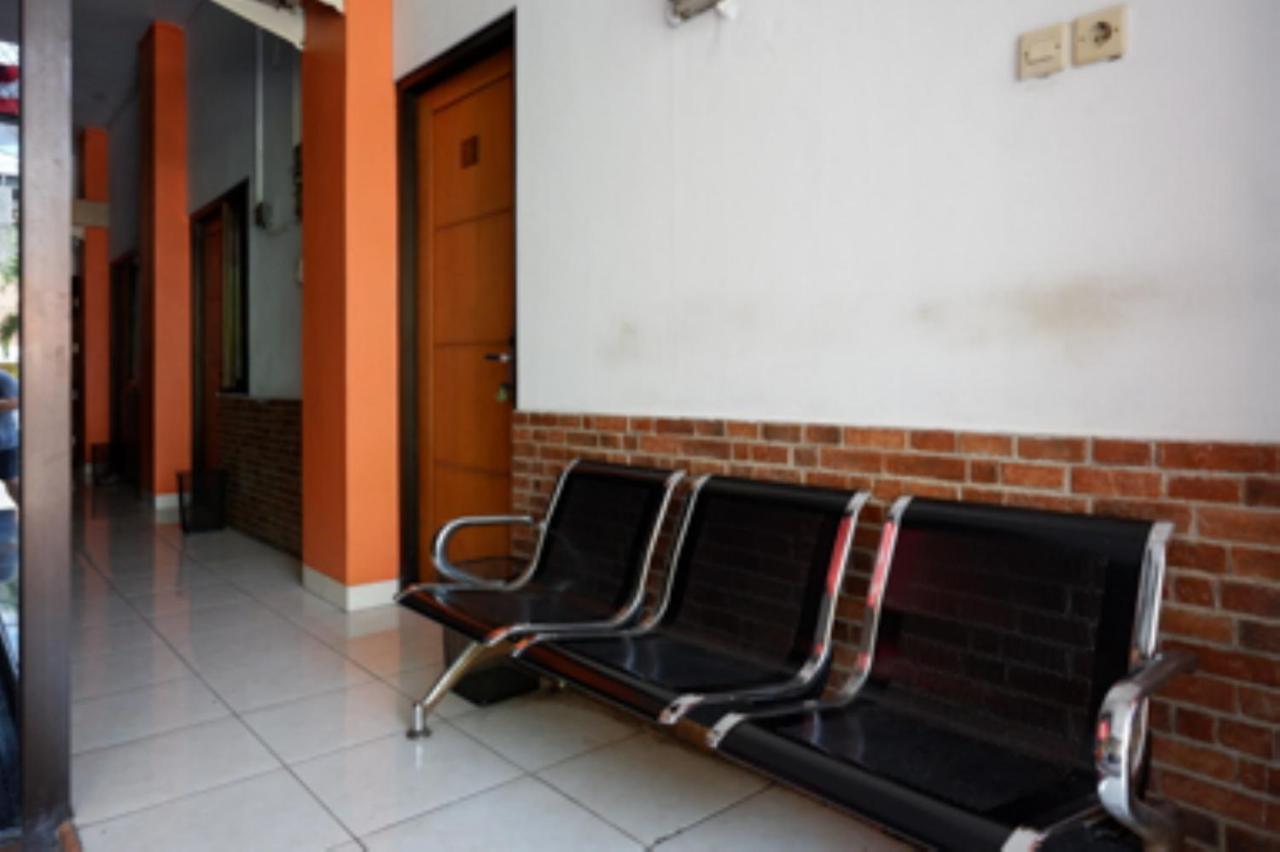 Oyo 1251 Residence 8 Semarang Dış mekan fotoğraf